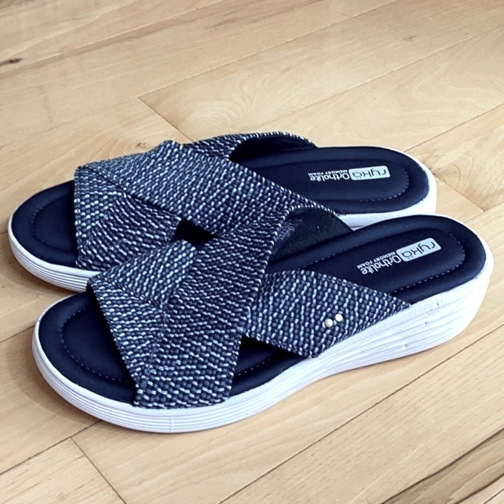 Ryka Ortholite Memory Foam Sandals, blue and white. Women’s size 10